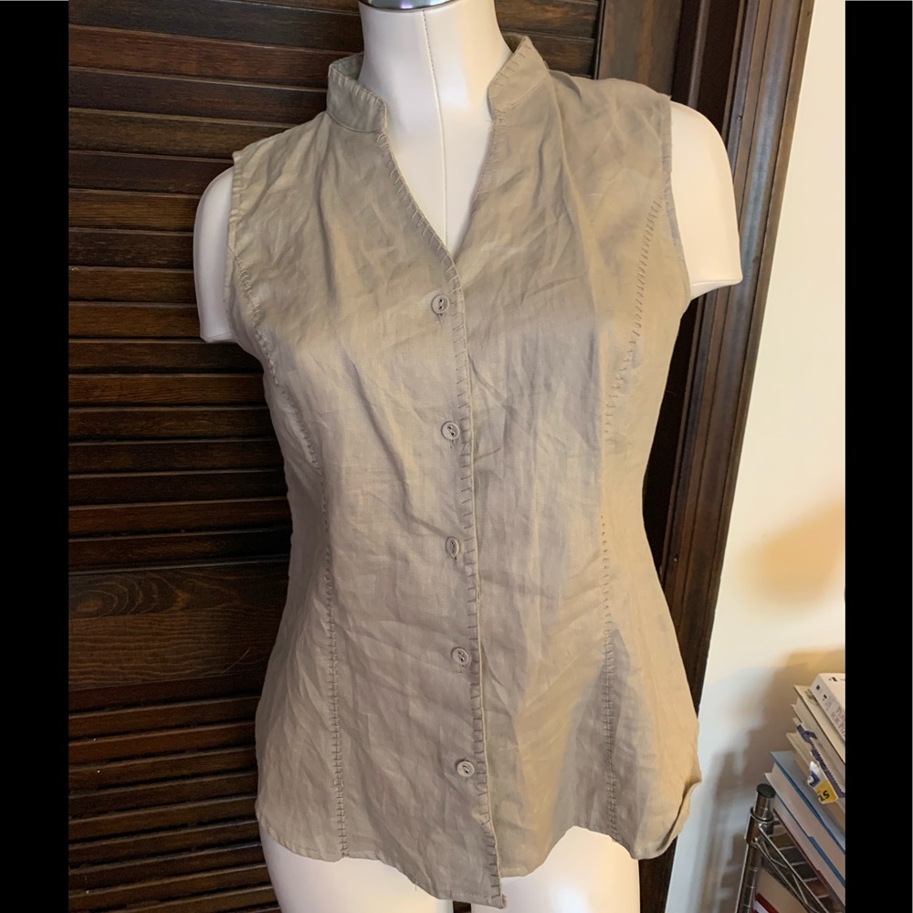 Sleeveless beige linen blouse, Carole Little, S